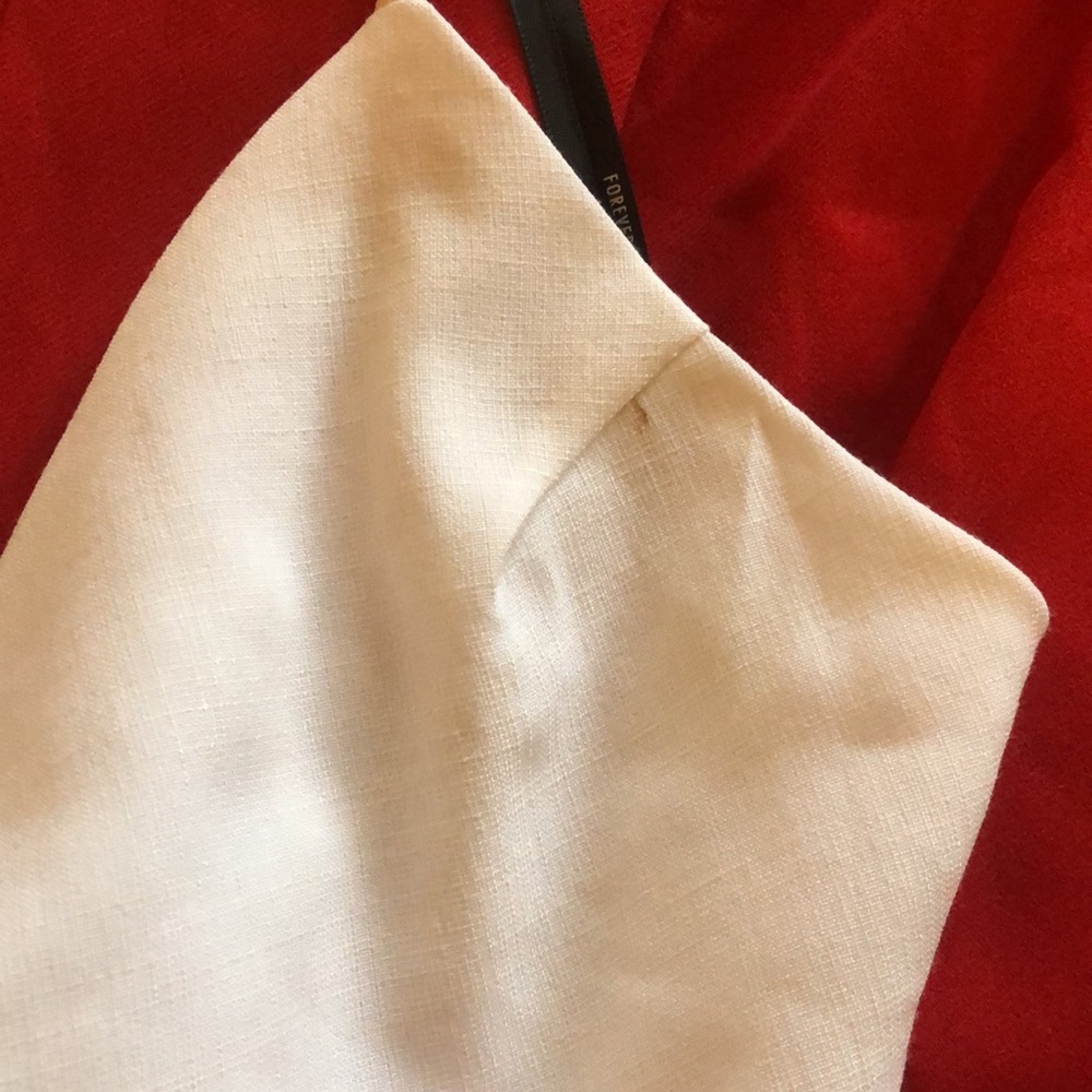 Summer lovin’ red and white jumpsuit - Picture 5 of 7